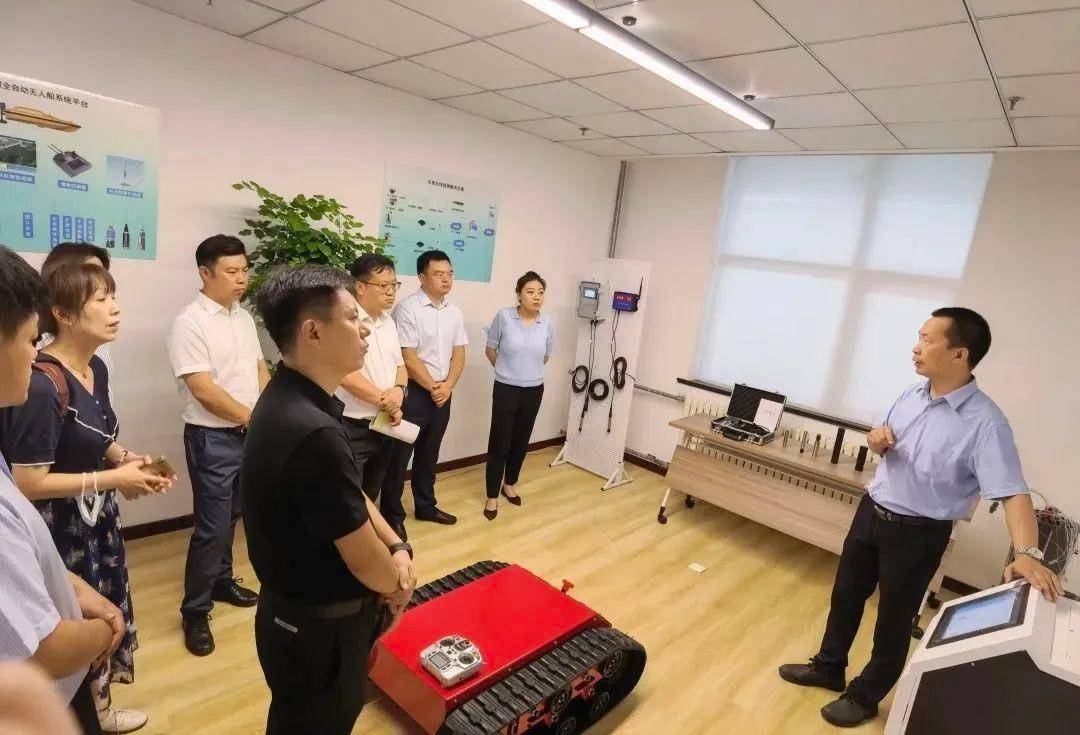 科技部21世紀議程管理中心調(diào)研組到訪創(chuàng)聯(lián)工場運營海洋科技孵化器